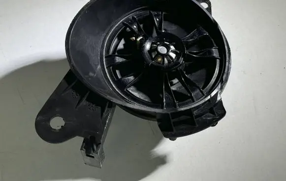 Land Rover Range Rover L322 Panel speaker AH4218808GA