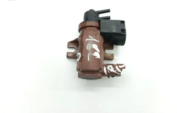 Volvo V50 Vacuum valve 6G909E882