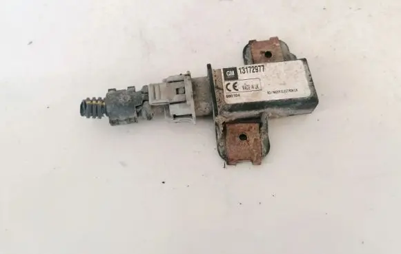 Opel Vectra C Tire pressure sensor 13172977