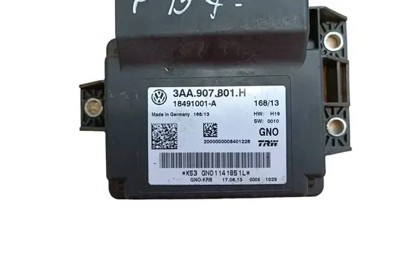 Volkswagen PASSAT B7 Hand brake control module 3AA907801H GN01141851L 18491001A
