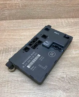 Mercedes-Benz E W211 Door control unit/module 2118201585 355554
