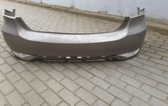 Toyota Avensis T270 Rear bumper 5215905912
