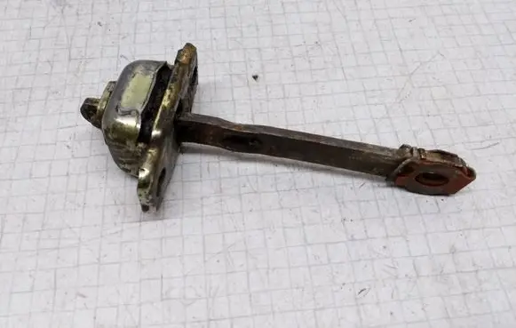 Volkswagen Transporter - Caravelle T4 Front door check strap stopper 