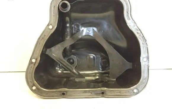 Subaru Outback Oil sump