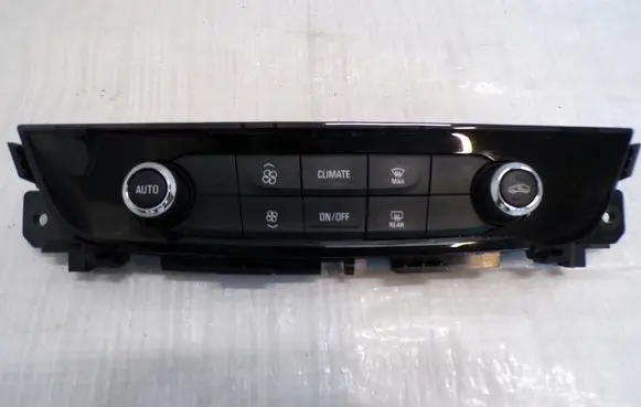 Opel Insignia B Climate control unit 39113537