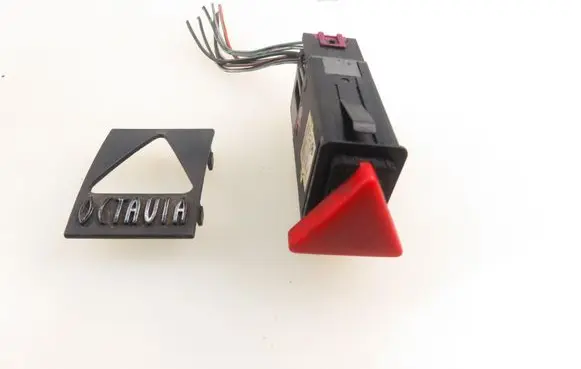 Skoda Octavia Mk1 (1U) Hazard light switch 1U0953235B