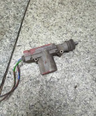 BMW 3 E30 Central locking motor 