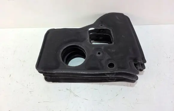 BMW X5 G05 Fender foam support/seal 