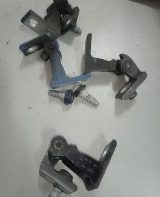 Audi A4 S4 B8 8K Front door hinge set 8K0831402B