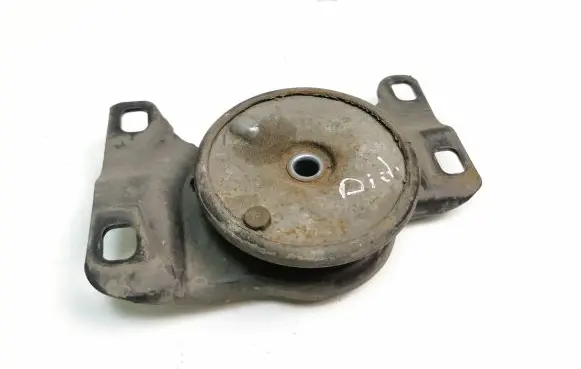 Ford C-MAX I Engine mount bracket