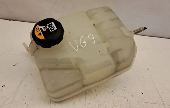 Hyundai i30 Coolant expansion tank/reservoir 25430S0000