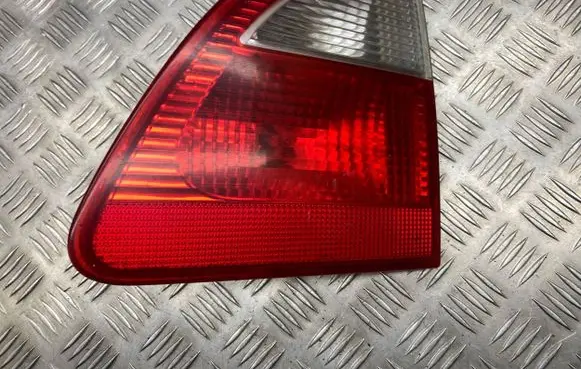 Volkswagen Sharan Tailgate rear/tail lights 7M5945094B 2NR964365026
