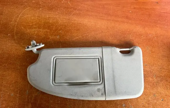 Ford Focus Sun visor