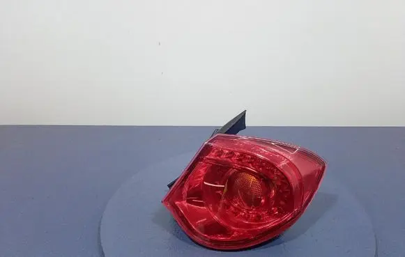 Alfa Romeo Giulietta Rear/tail lights 0050513612