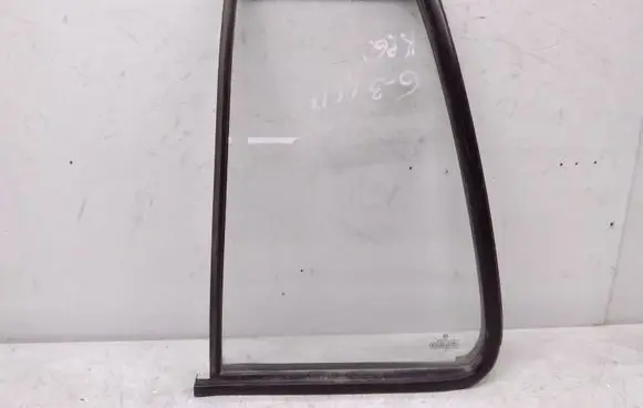 Volkswagen Golf III Rear vent window glass 