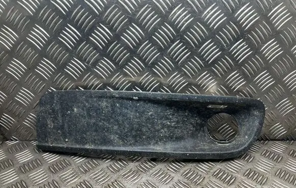 Volkswagen Transporter - Caravelle T5 Front bumper lower grill 7H5807489A