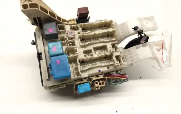 Toyota Yaris Other control units/modules 82730-52341