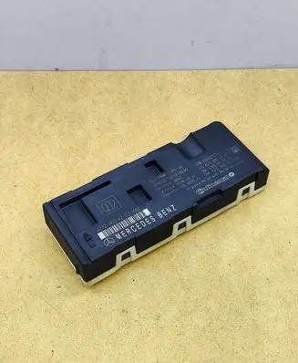 Mercedes-Benz E W212 Tailgate/trunk control unit/module A2129004203 2840261402300