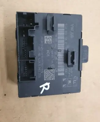 Audi A3 S3 8V Door control unit/module 5Q0959395E 5Q0959395B