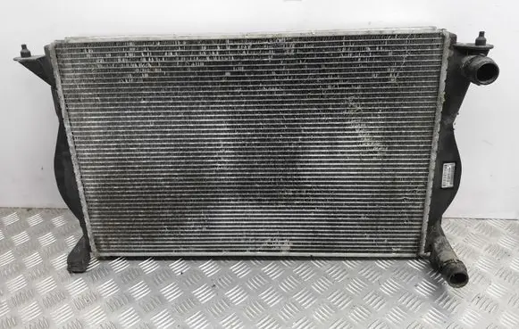 Audi A6 S6 C6 4F Coolant radiator 4F0121251Q