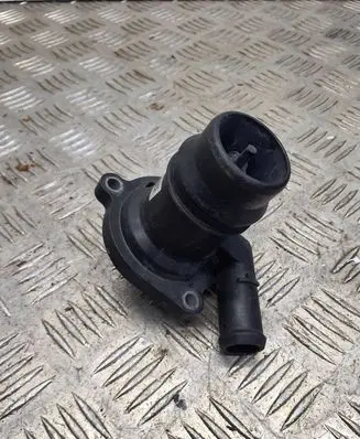Opel Meriva B Thermostat/thermostat housing 820015589 25200455 190307