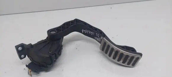 Volkswagen Phaeton Accelerator throttle pedal 3D1721503H F30007801 P00802629