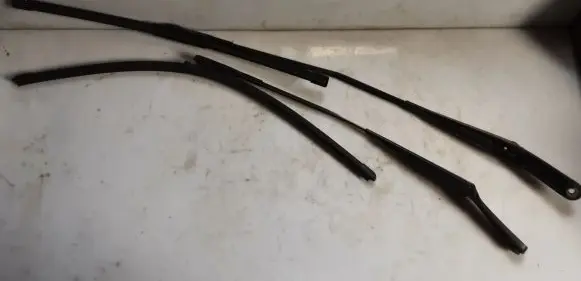 Audi A6 S6 C7 4G Windshield/front glass wiper blade 4G1955408B 4G1955407B