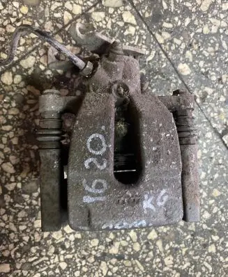 Renault Megane III Rear brake caliper