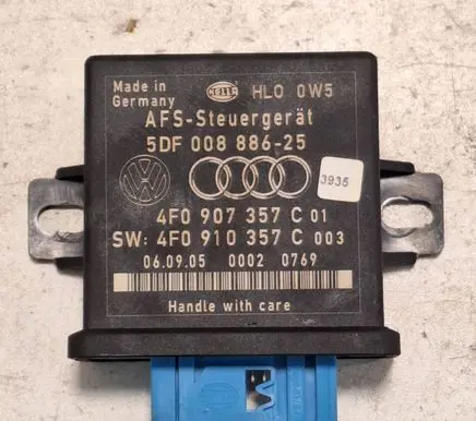 Audi A4 S4 B7 8E 8H Light module LCM 5DF00888625 4F0910357C 4F0907357C