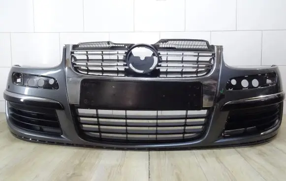 Volkswagen Golf V Front bumper 1K0807221D