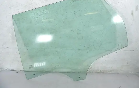 Ford Focus ST Rear door window glass BM51-N25713-A
