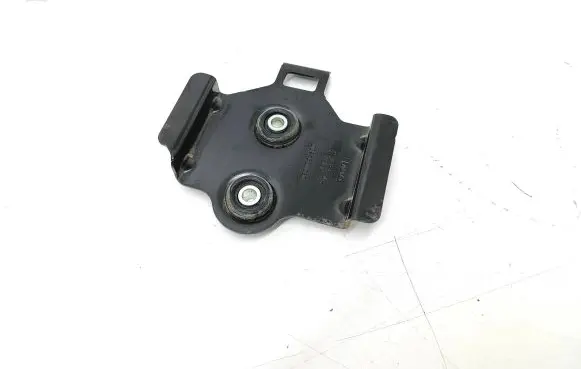 Peugeot 3008 II Other engine bay part 9801784680 331701R