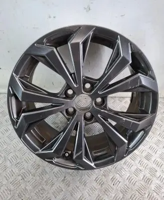 R18 alloy rim