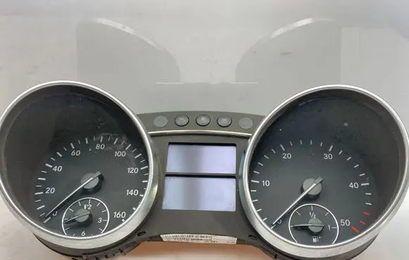 Mercedes-Benz ML W164 Speedometer (instrument cluster) A1645405047 A1645402411 A2C53164627