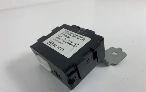 Toyota RAV 4 (XA30) Alarm control unit/module 0819248810