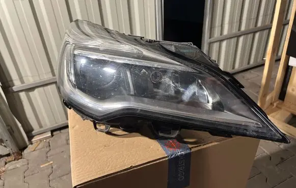 Opel Astra K Headlight/headlamp 7960400005 39158006