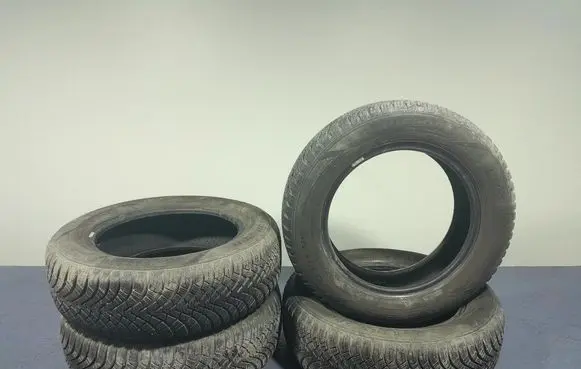 Citroen C3 R17 C winter tire 8808563524467