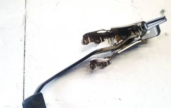 Toyota Auris 150 Brake pedal 