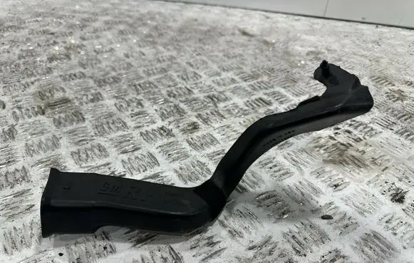Chevrolet Corvette C8 Cabin air duct channel 84513952