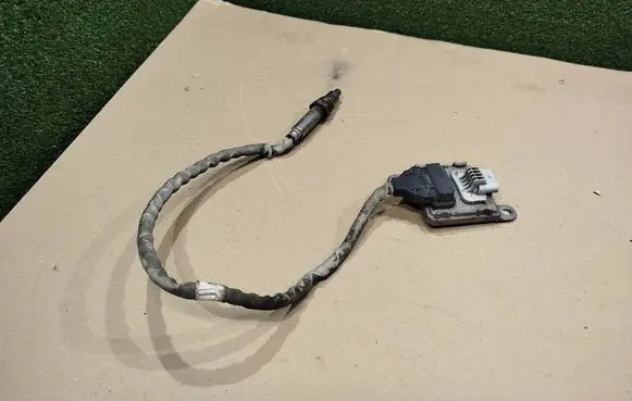 Renault Master III Lambda probe sensor 227903557R 5WK97377