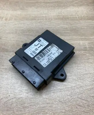 Opel Vectra C Door control unit/module 13193371