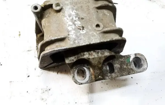 Volkswagen Golf V Engine mount bracket 1k0199262ba