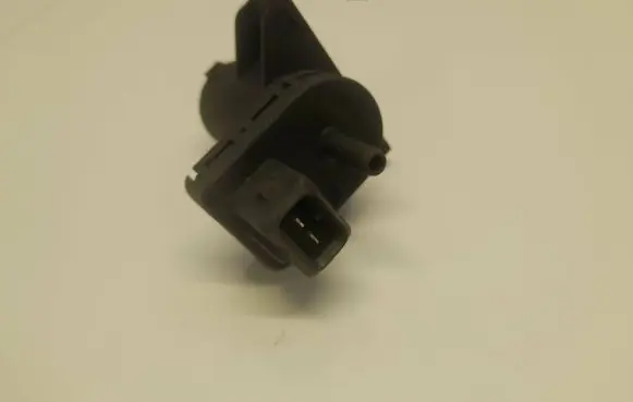Renault Trafic II (X83) Turbo solenoid valve 7700113709
