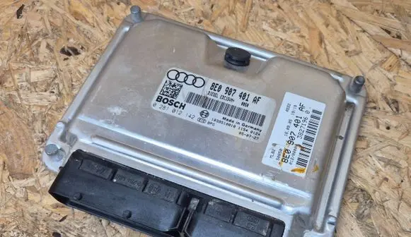 Audi A4 S4 B7 8E 8H Engine control unit/module 8E0907401AF 1039S10018 0281012142