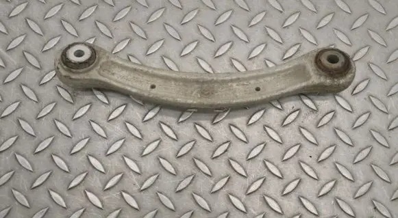 Volkswagen Touareg I Rear upper control arm/wishbone 7L0505375A