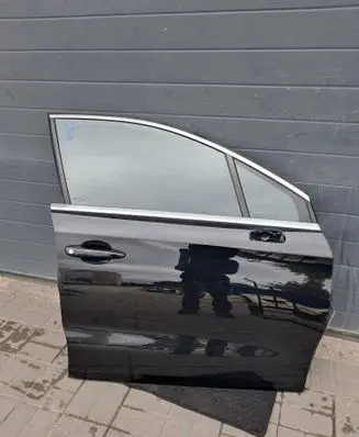 Citroen DS4 Front door