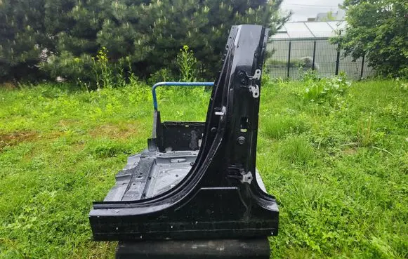 Renault Megane E-Tech Side car body part 