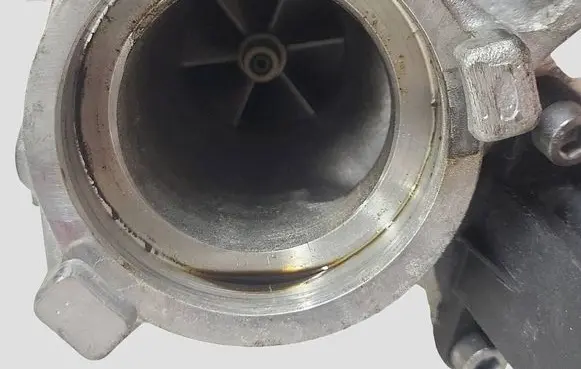 Audi A3 S3 8V Turbo 06K145713F 1410220934040277
