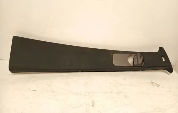 Mercedes-Benz ML W164 (B) pillar trim (top) A1646909825 1288327