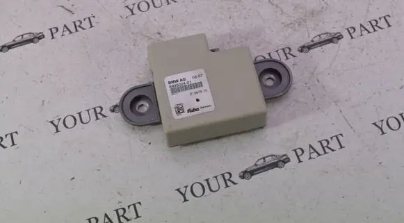 BMW 5 E60 E61 Antenna control unit 6935024